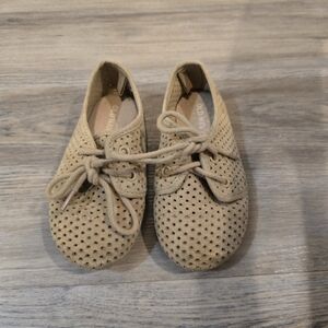 Old Navy Light Brown 7c Flats